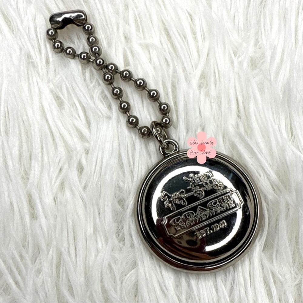 RARE 1.5" Coach Circle Medallion Round Hang Tag Bag Charm Key Fob Silver Metal